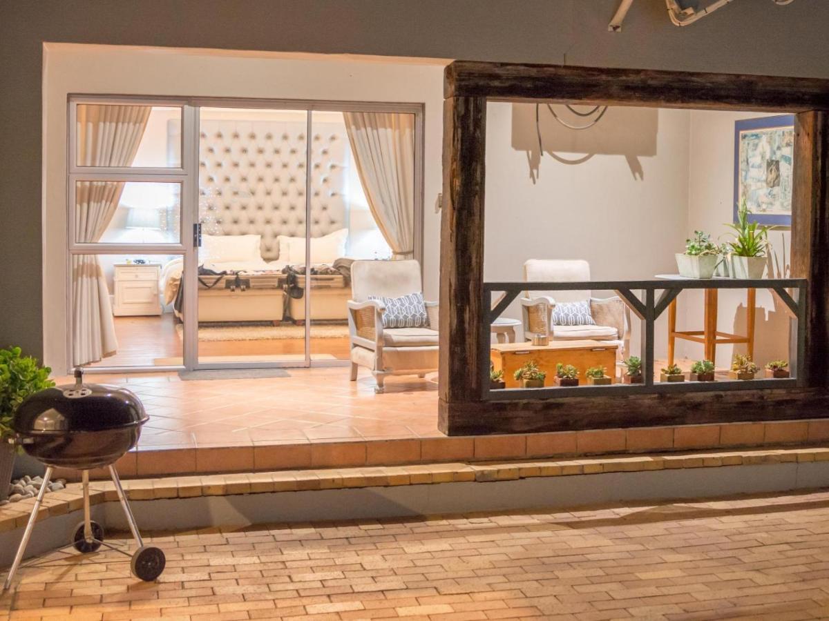Chicane Bed And Breakfast Sunland Bagian luar foto