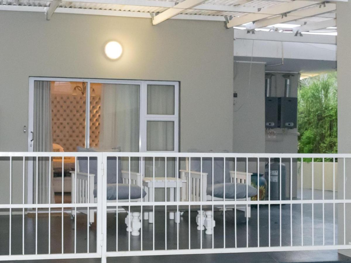 Chicane Bed And Breakfast Sunland Bagian luar foto