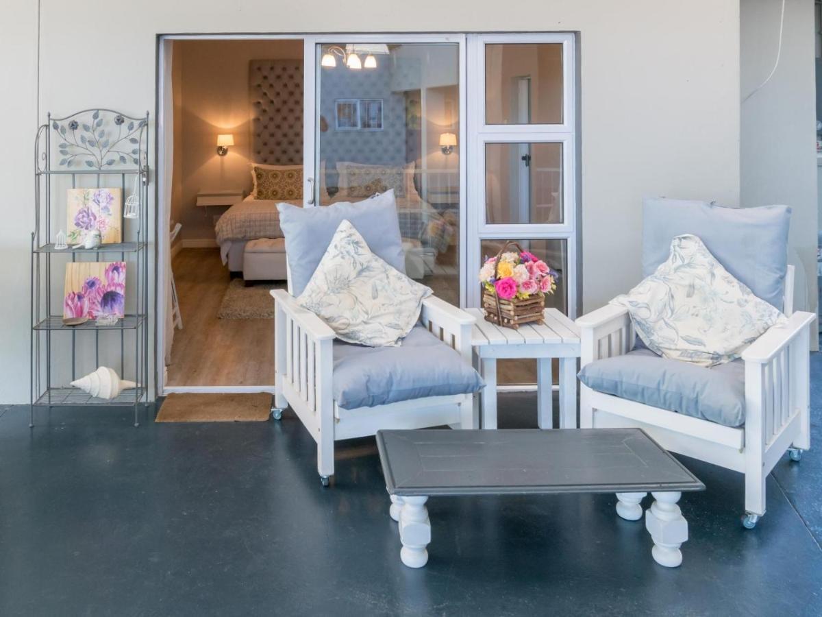Chicane Bed And Breakfast Sunland Bagian luar foto